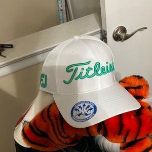 Meet your Posher, Deion